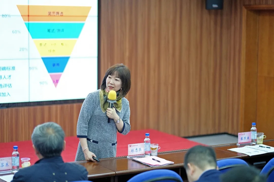 1609403991990591.jpg 640.webp (4).jpg