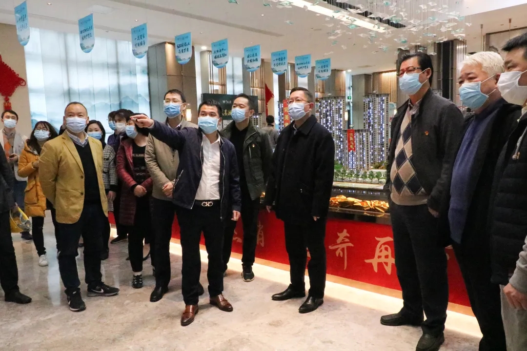 1609406700659763.jpg 640.webp (1).jpg