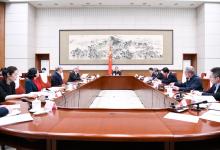 李克強主持召開教科文衛(wèi)體界人士和基層代表座談會征求對政府工作報告