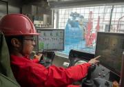 中國首套“一鍵式”人機(jī)交互7000米自動化鉆機(jī)投入工業(yè)性試驗