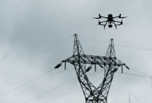 六盤水供電局首次實施無人機(jī)自主巡檢高壓輸電線路效率提升八倍