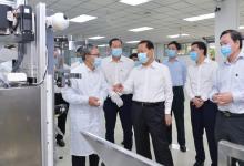 彭清華看望慰問四川省部分學校教師