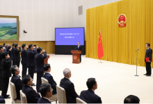 李克強(qiáng)主持召開國務(wù)院常務(wù)會議 確定實(shí)施大規(guī)模增值稅留抵退稅的政策安排等