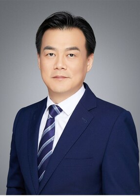 IBM咨詢大中華區(qū)合伙人、混合云轉(zhuǎn)型服務(wù)事業(yè)部總經(jīng)理兼金融核心銳變服務(wù)總經(jīng)理 馬勇