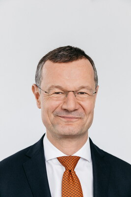 TUV南德首席財務(wù)官Matthias J. Rapp教授