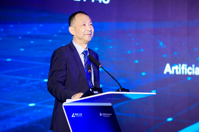 TüV萊茵大中華區(qū)工業(yè)服務(wù)與信息安全事業(yè)群副總裁、高級(jí)工程師陳偉康博士致辭