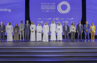 H.H Sheikh Hamdan Bin Mohammed Bin Rashid Al Maktoum, Crown Prince of Dubai, Chairman of the Executive Council with Sponsors of the Dubai World Congress for Self-Driving Transport H.H Sheikh Hamdan Bin Mohammed Bin Rashid Al Maktoum, Crown Prince of Dubai, Chairman of the Executive Council with Sponsors of the Dubai World Congress for Self-Driving Transport