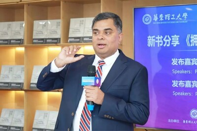 朗智文介紹新書(shū)《擁抱復(fù)雜性》