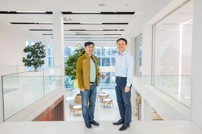 多利集團總經(jīng)理蔣建強先生拜訪瑞士布勒總部，與布勒大中華區(qū)壓鑄事業(yè)部總經(jīng)理盧敏先生合影。多利科技成立于1998年，是中國知名的汽車零部件供應(yīng)商。