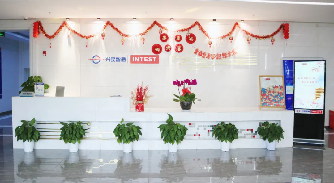數(shù)十家企業(yè)走進(jìn)國內(nèi)領(lǐng)先智能網(wǎng)聯(lián)汽車全棧式供應(yīng)商英泰斯特，共探建立行業(yè)“武漢標(biāo)準(zhǔn)”