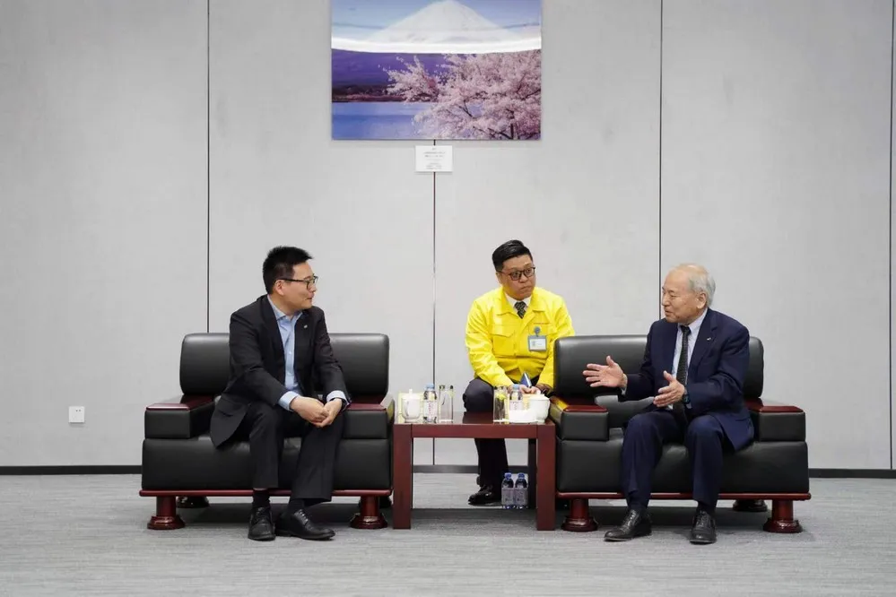上海電氣與發(fā)那科攜手推動(dòng)中國(guó)工業(yè)機(jī)器人行業(yè)發(fā)展