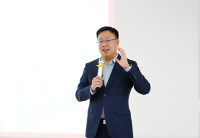 高測股份總經(jīng)理張秀濤講話
