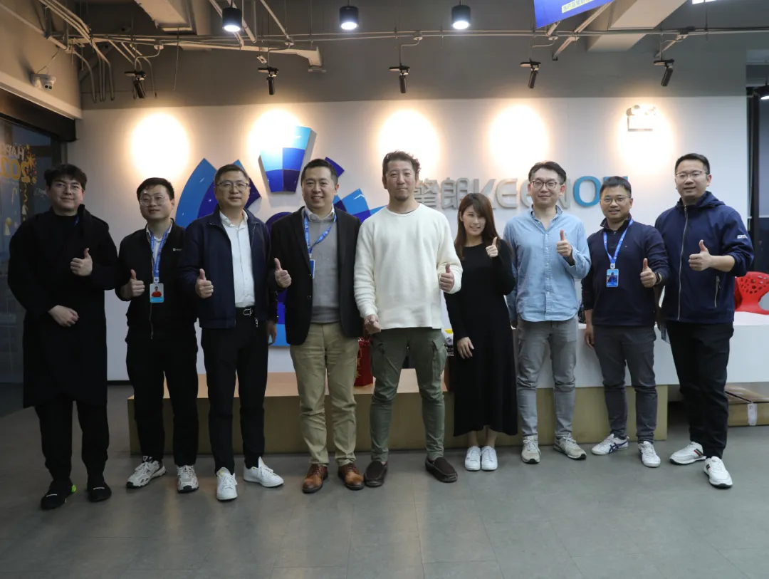 軟銀機器人深度探訪擎朗智能，共拓全球服務機器人新紀元！