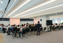 “高質(zhì)量發(fā)展調(diào)研行” | 由中宣部組織的采訪團(tuán)走進(jìn)華測導(dǎo)航