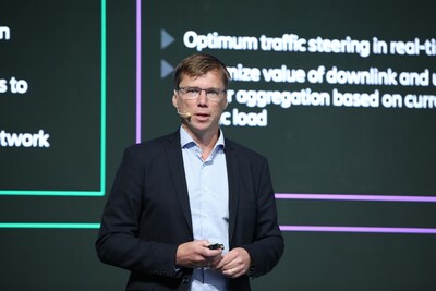 2024MWC上海，愛立信自動化與運營負責人Klas Johansson在“構建人工智能就緒基礎設施”論壇上分享了人工智能在RAN中的價值