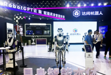人形機(jī)器人“金剛”先鋒！達(dá)闥機(jī)器人閃耀2024世界人工智能大會(huì)