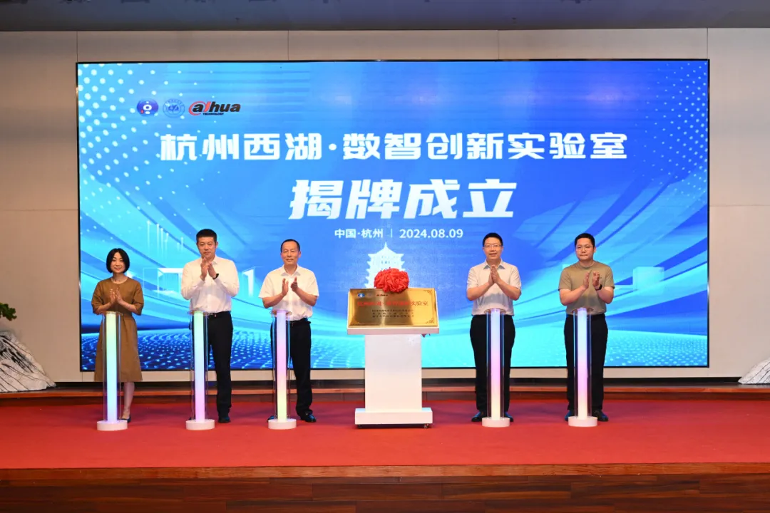 中控OMC系統(tǒng)助力興晨科技智能化升級(jí)：日均操作次數(shù)減少2400次，預(yù)計(jì)產(chǎn)能翻倍增長