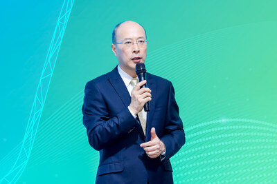 TüV萊茵大中華區(qū)產(chǎn)品服務(wù)事業(yè)群區(qū)域銷售總經(jīng)理徐澍發(fā)言