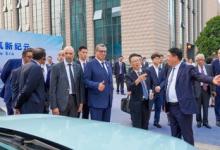 摩洛哥首相為國軒豎大拇指并贊"很了不起"