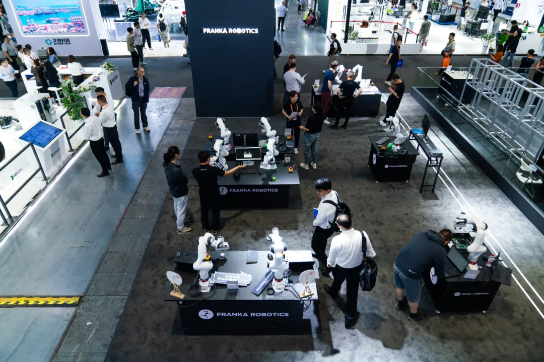 Franka Robotics 回歸中國 | 首次亮相工博會，帶您打開人工智能和機器人研究等創(chuàng)新領(lǐng)域的新篇章！