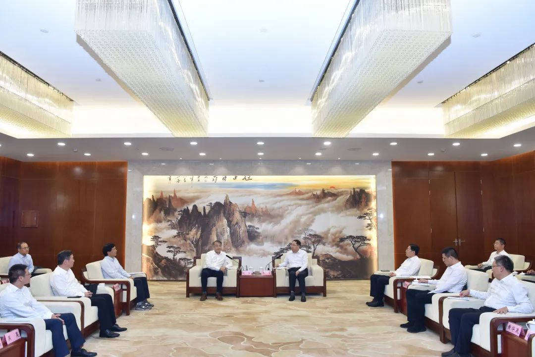 無(wú)錫高新區(qū):智慧農(nóng)業(yè)機(jī)器人研究所擁有全球首個(gè)AI＋智能農(nóng)業(yè)機(jī)器人通用控制器和完整算法及解決方案  