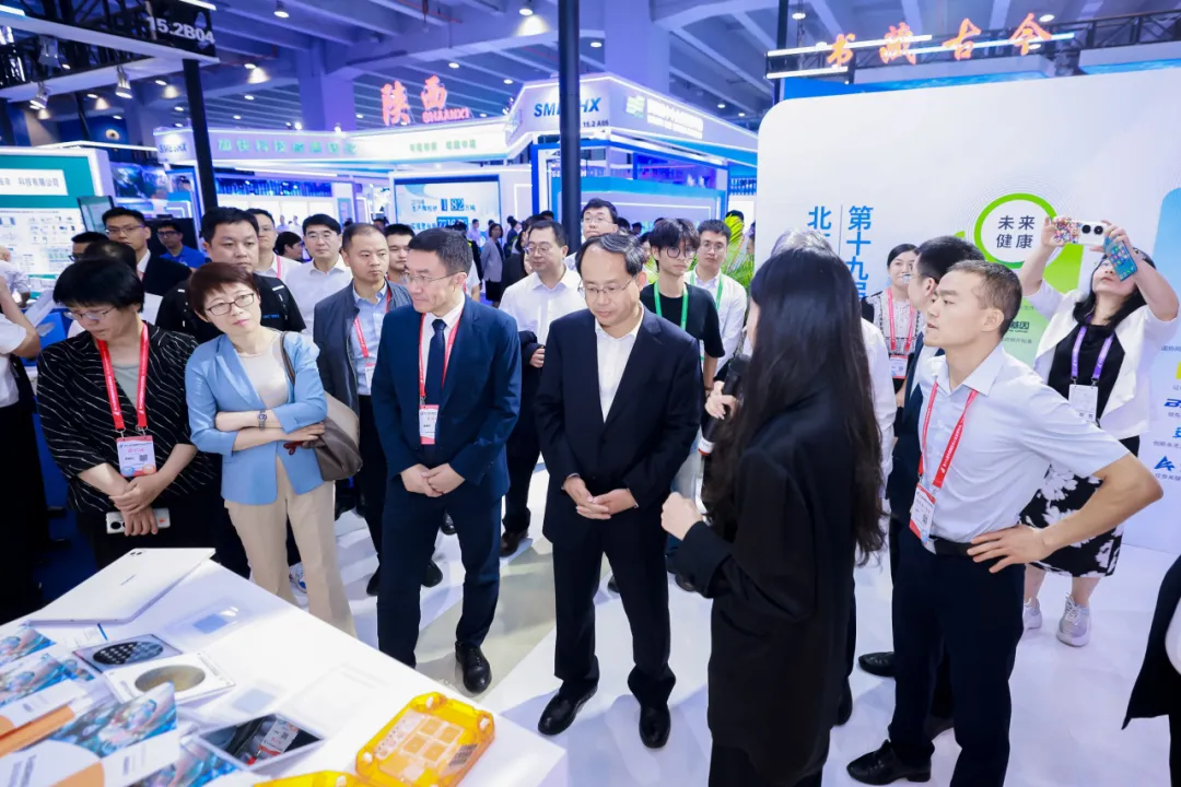 北京15家專精特新企業(yè)、20余項(xiàng)領(lǐng)先技術(shù)和產(chǎn)品亮相這個(gè)博覽會(huì)