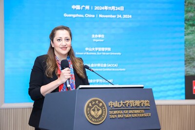 ACCA全球會(huì)長麥安盈（Ayla Majid）發(fā)表主題演講