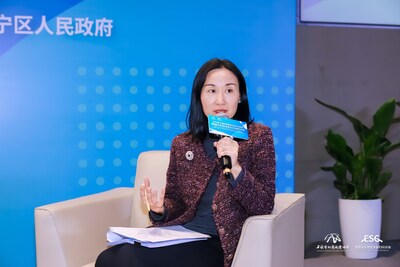 富士膠片（中國）品牌總監(jiān)史詠華女士圍繞本地化報告編制情況分享實(shí)踐經(jīng)驗(yàn)
