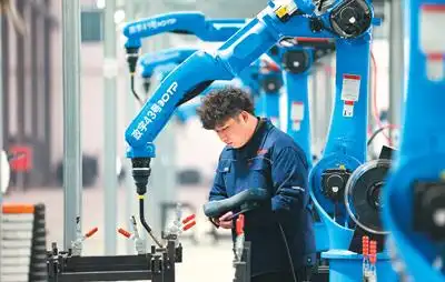 中小企業(yè)數(shù)字化轉(zhuǎn)型再提速（銳財(cái)經(jīng)）