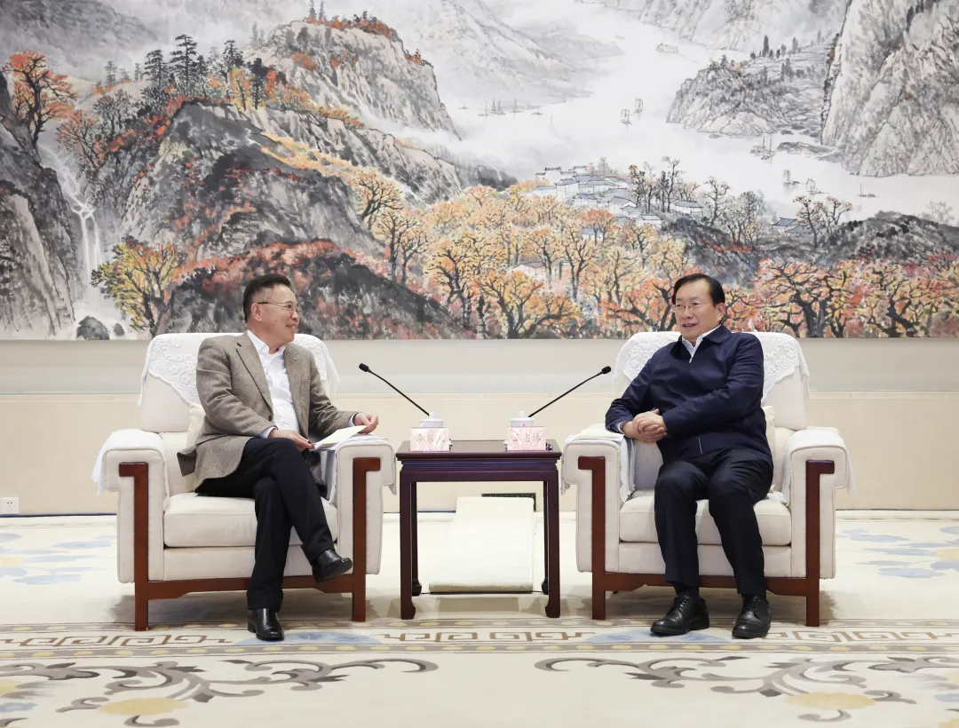湖北省委書記王忠林與TCL李東生座談，格創(chuàng)東智、TCL華星新項目落地武漢！