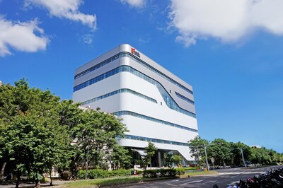 全球電子紙領(lǐng)導(dǎo)廠商E Ink元太科技宣布，與美國麻省理工學(xué)院（MIT）旗下的MIT Solve倡議展開合作，推動(dòng)技術(shù)創(chuàng)新以解決全球面臨的挑戰(zhàn)。