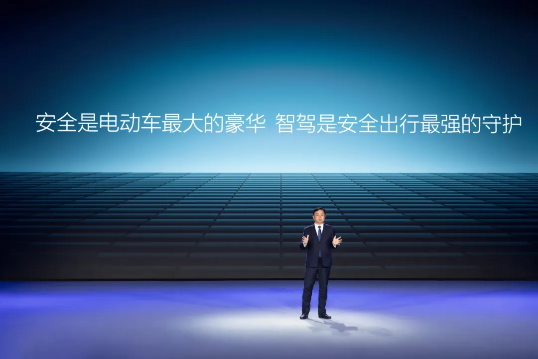 禾賽與比亞迪加深合作，十余款搭載禾賽激光雷達(dá)的車型將于2025年量產(chǎn)交付