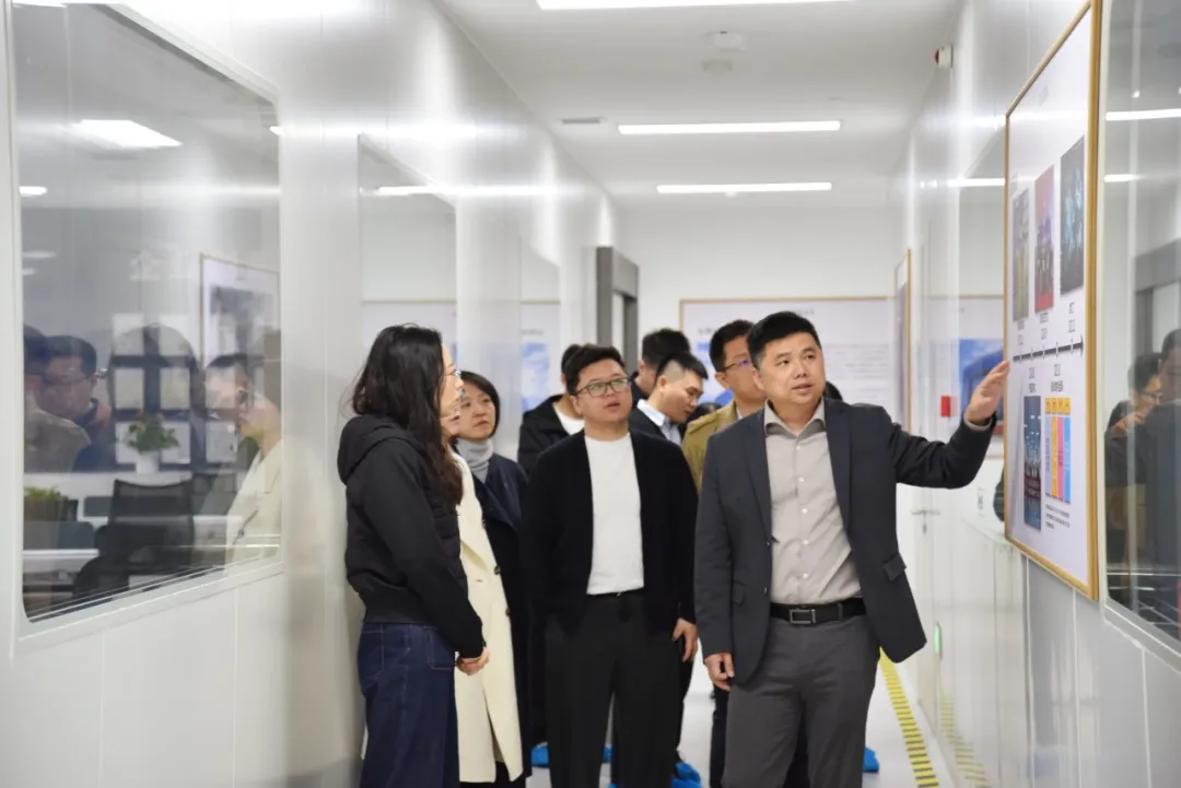 北京市海淀區(qū)和北京市科委代表團赴杭州光機所考察 共話科技創(chuàng)新與產(chǎn)業(yè)孵化新機遇