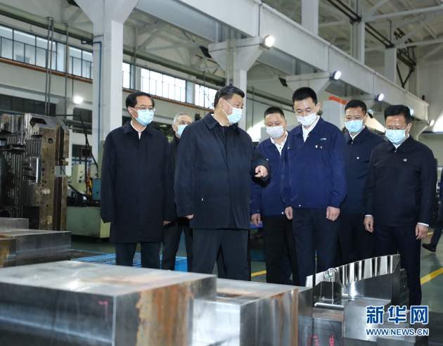 3月29日，習(xí)近平在寧波北侖大碶高端汽配模具園區(qū)考察中小型民營(yíng)制造業(yè)企業(yè)寧波臻至機(jī)械新華社記者