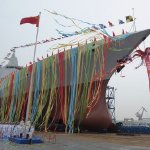 萬噸級(jí)驅(qū)逐艦首艦下水