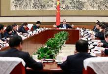 李克強(qiáng)主持召開座談會