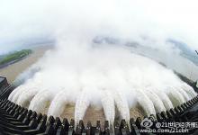 三峽電站全年發(fā)電，相當于減少4900多萬噸原煤消耗