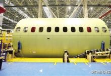 中航工業(yè)首個C919大型客機關鍵部件下線