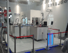 愛普生小型工業(yè)機(jī)器人新品現(xiàn)身工博會(huì)