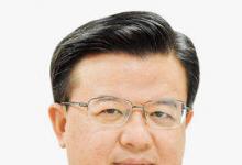 倪岳峰同志任海關總署黨組書記