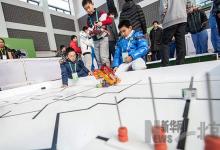 第13屆未來伙伴北京青少年機(jī)器人競賽開幕